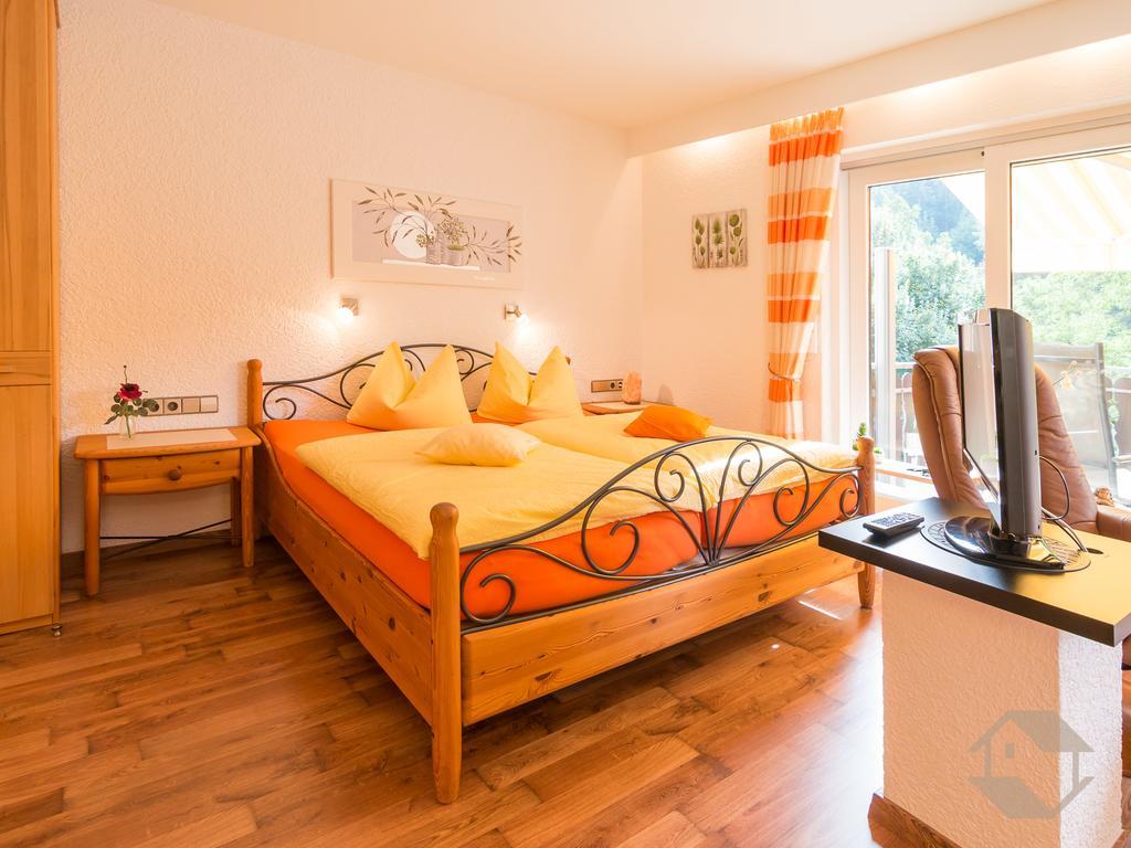Ferienwohnung Sonnenschein Bad Herrenalb Ngoại thất bức ảnh